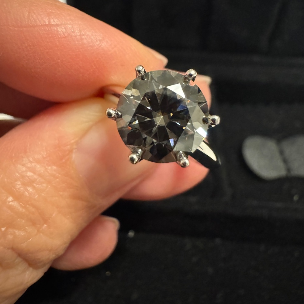 Moissanite 3 ct Gray Solitaire
S Silver 14k gold plated 
Passes Diamond test